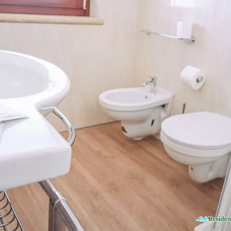 Del Mare מלון דירות