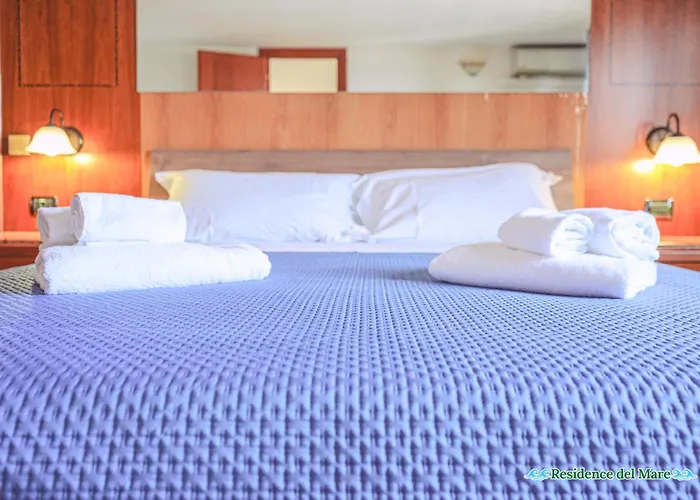 Ξενοδοχείο με διαμερίσματα Del Mare 3*