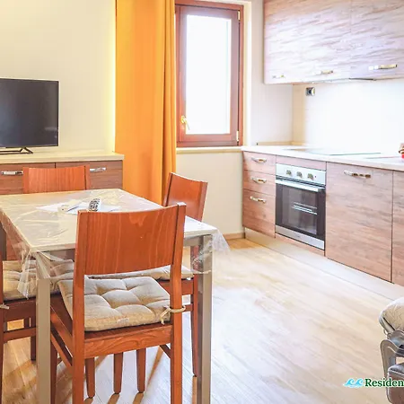 Del Mare شقة فندقية 3*